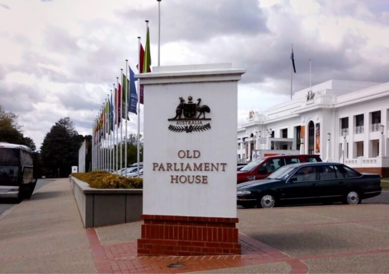 politics img 3
